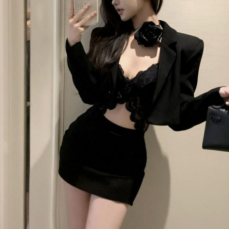 Black Spring Blazer Lace Brale - đánh giá và giá Lace Bralette Set