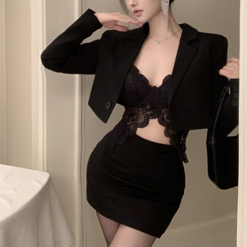 Black Spring Blazer Lace Brale - đánh giá và giá Lace Bralette Set
