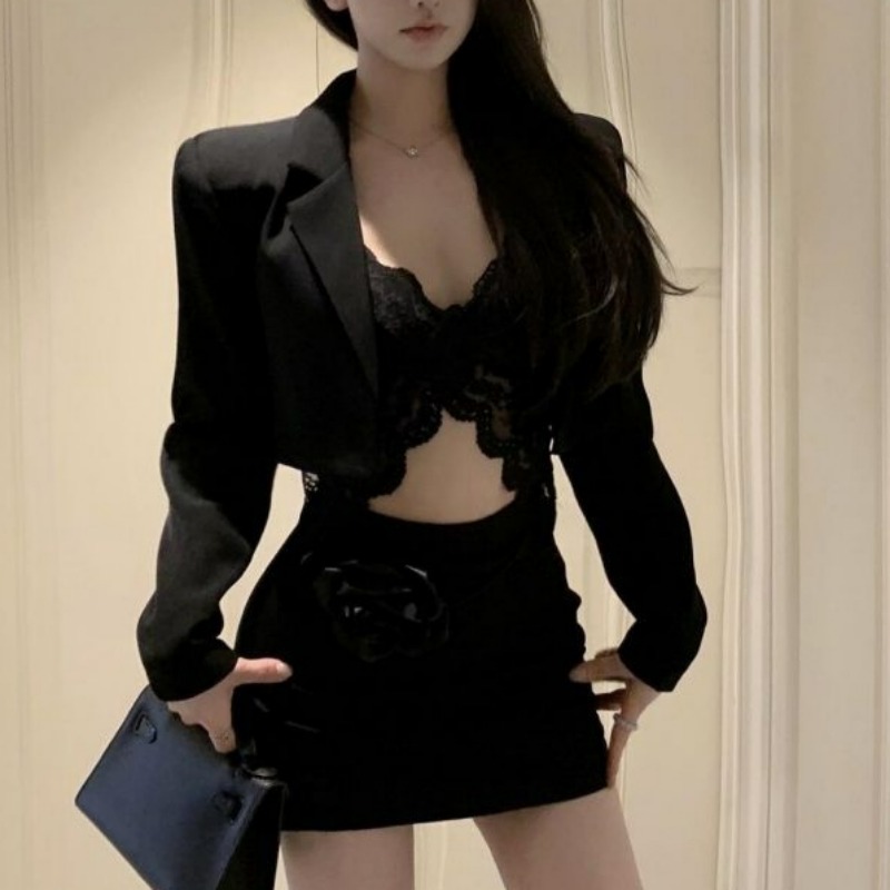Black Spring Blazer Lace Brale - đánh giá và giá Lace Bralette Set